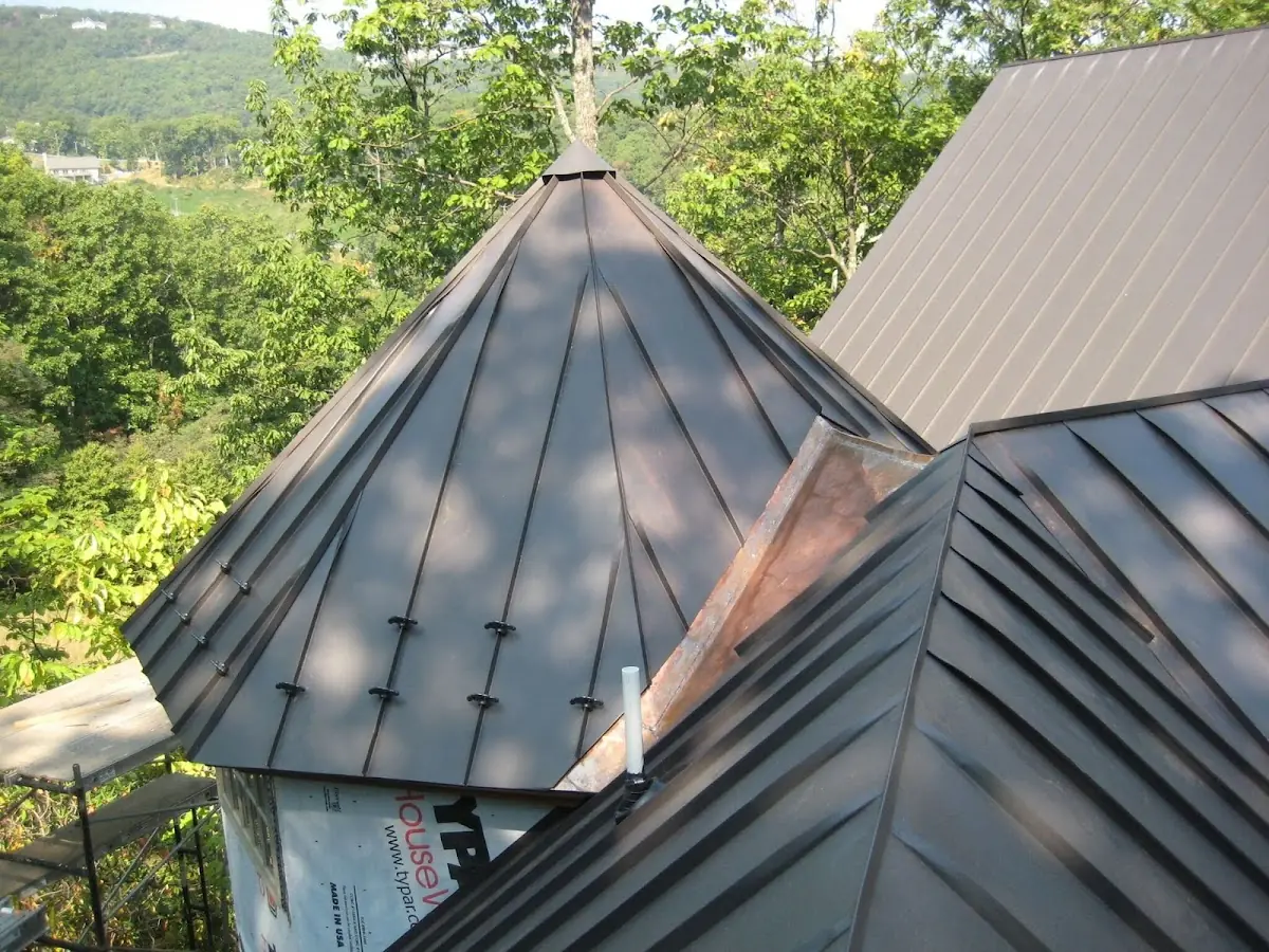 Professional Gutter Cleaning by Craftsman Roofing in La Verne
